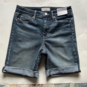 Jessica Simpson Dark Blue Denim Shorts Soft Sculpt Super Stretchy Size 6.